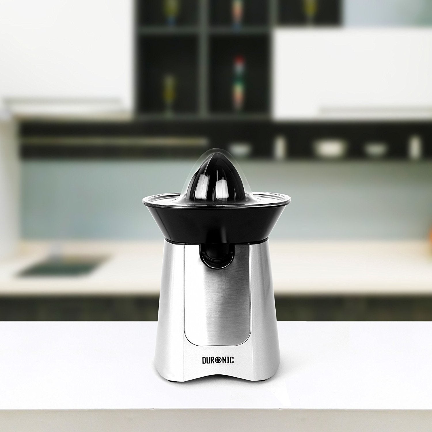Overview of the Duronic JE6SR electric citrus juicer showcased aesthetically on kitchen countertop