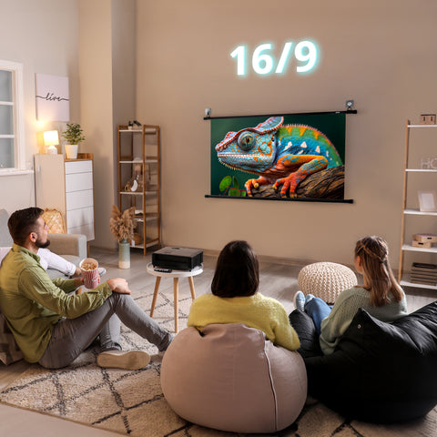 Duronic Bar Projector Screen with people using the screen projector for watching