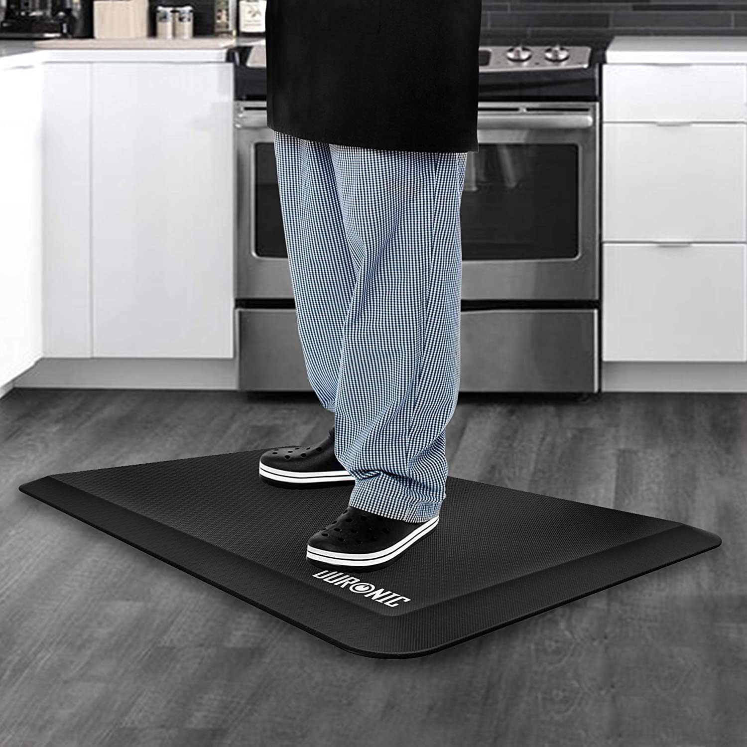 Duronic Anti-Fatigue Mat DM-MAT2, Office Sit Stand Desk Floor Mat, Ergonomic Support for Feet, Hips, Legs & Back, Comfort and Relief for Standing at Work or Kitchen, 71cm x 43cm - Black