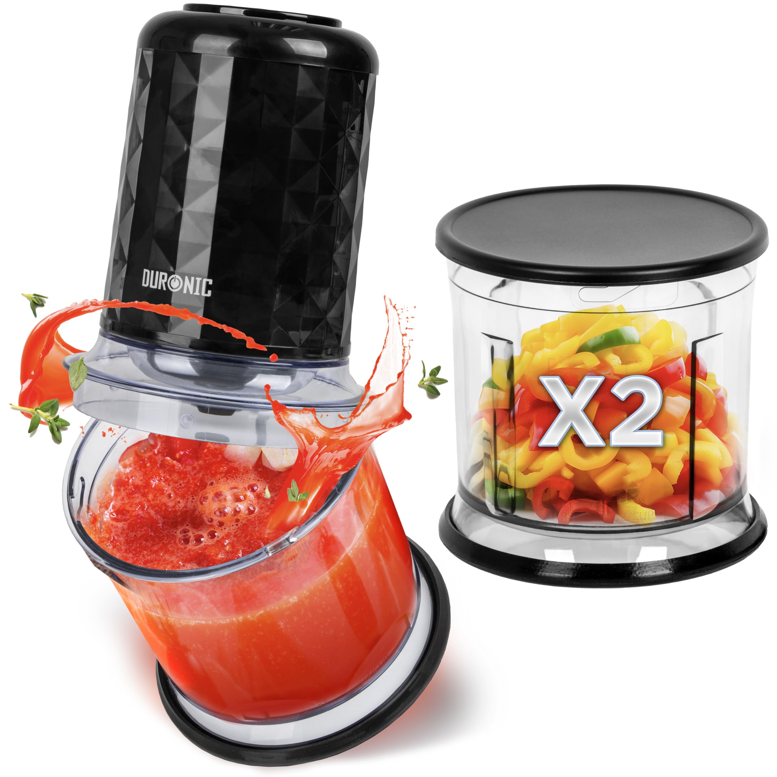 Duronic CH57 BK mini food chopper showing tomato puree and peppers ready to be chopped