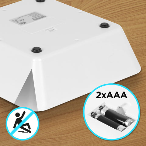 Duronic Digital Kitchen Scales showing non-slip rubber feet and two AAA battery compartments.